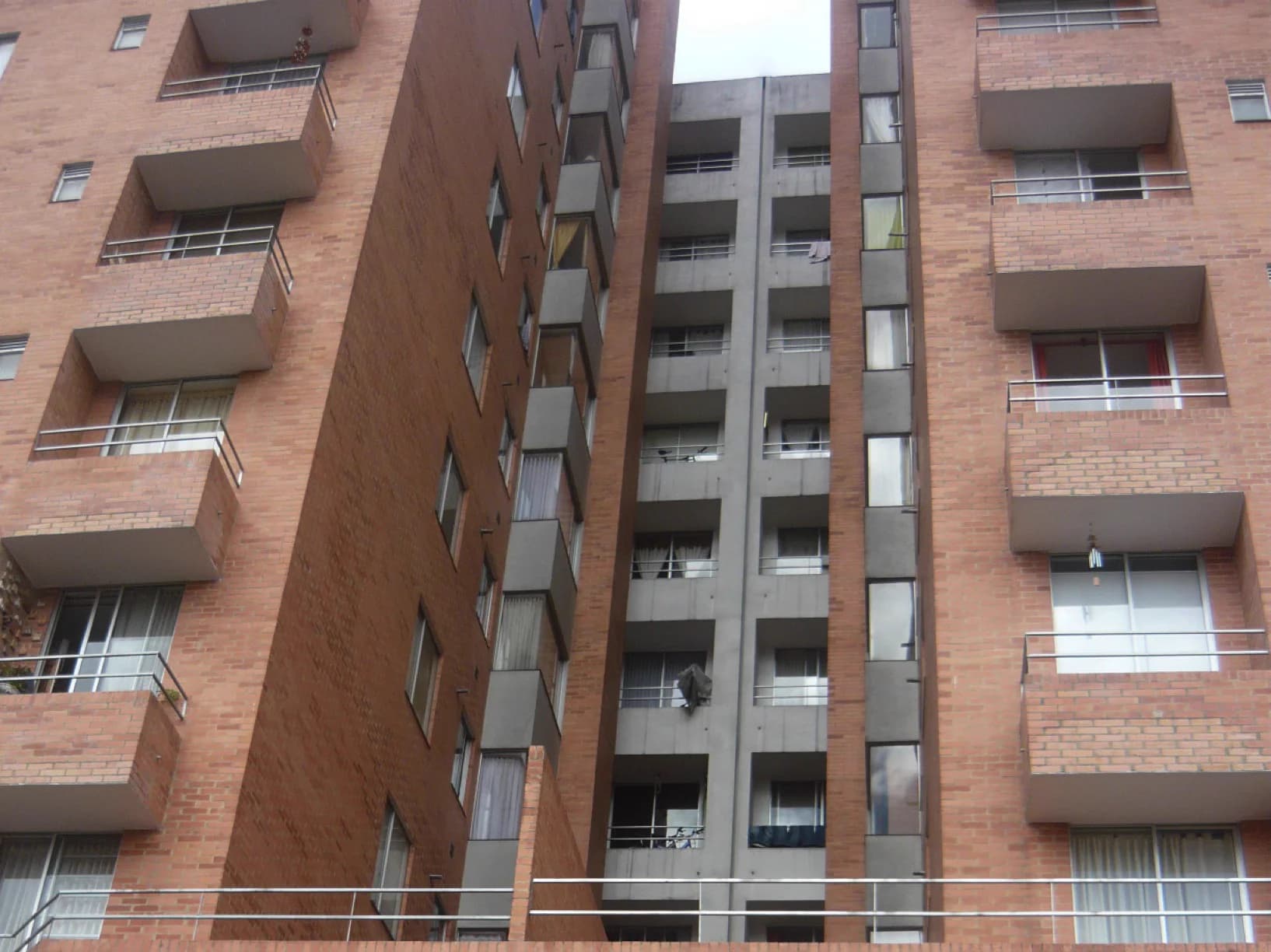 Conjunto Residencial Balcones de San Martín - Vista General de la Obra