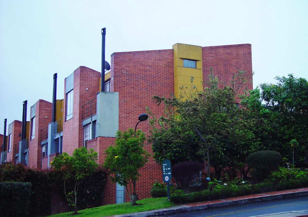 Conjunto Residencial del monte AG3 - Vista General de la Obra