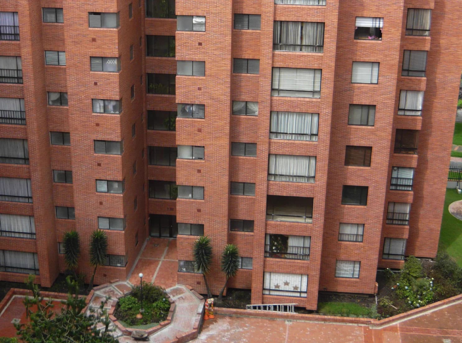 Conjunto residencial Serranilla - Vista General de la Obra