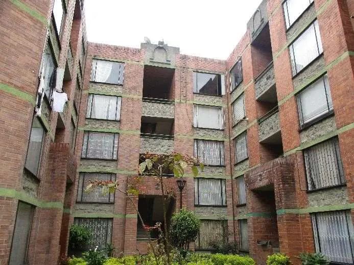 Conjunto Residencial Parques del Pireo - Vista General de la Obra