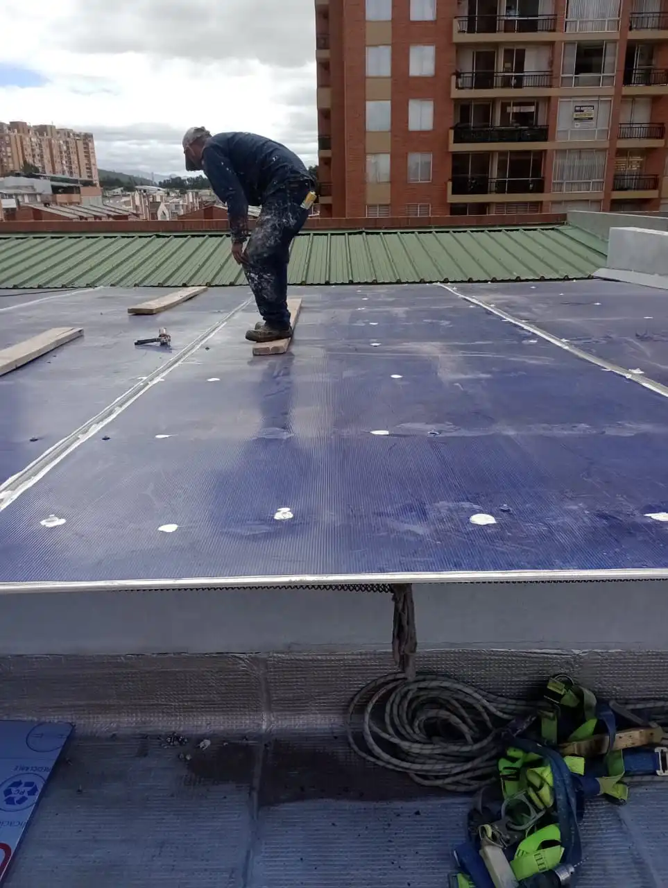 Instalación de Cubiertas Piscina - Vista General de la Obra