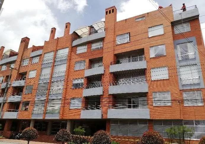 Edificio Oikos Batan - Vista General de la Obra