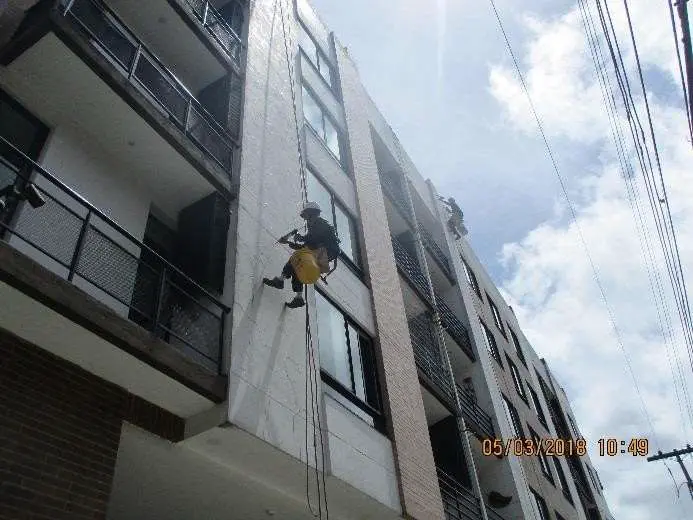 Edificio Potosí 97 - Vista General de la Obra