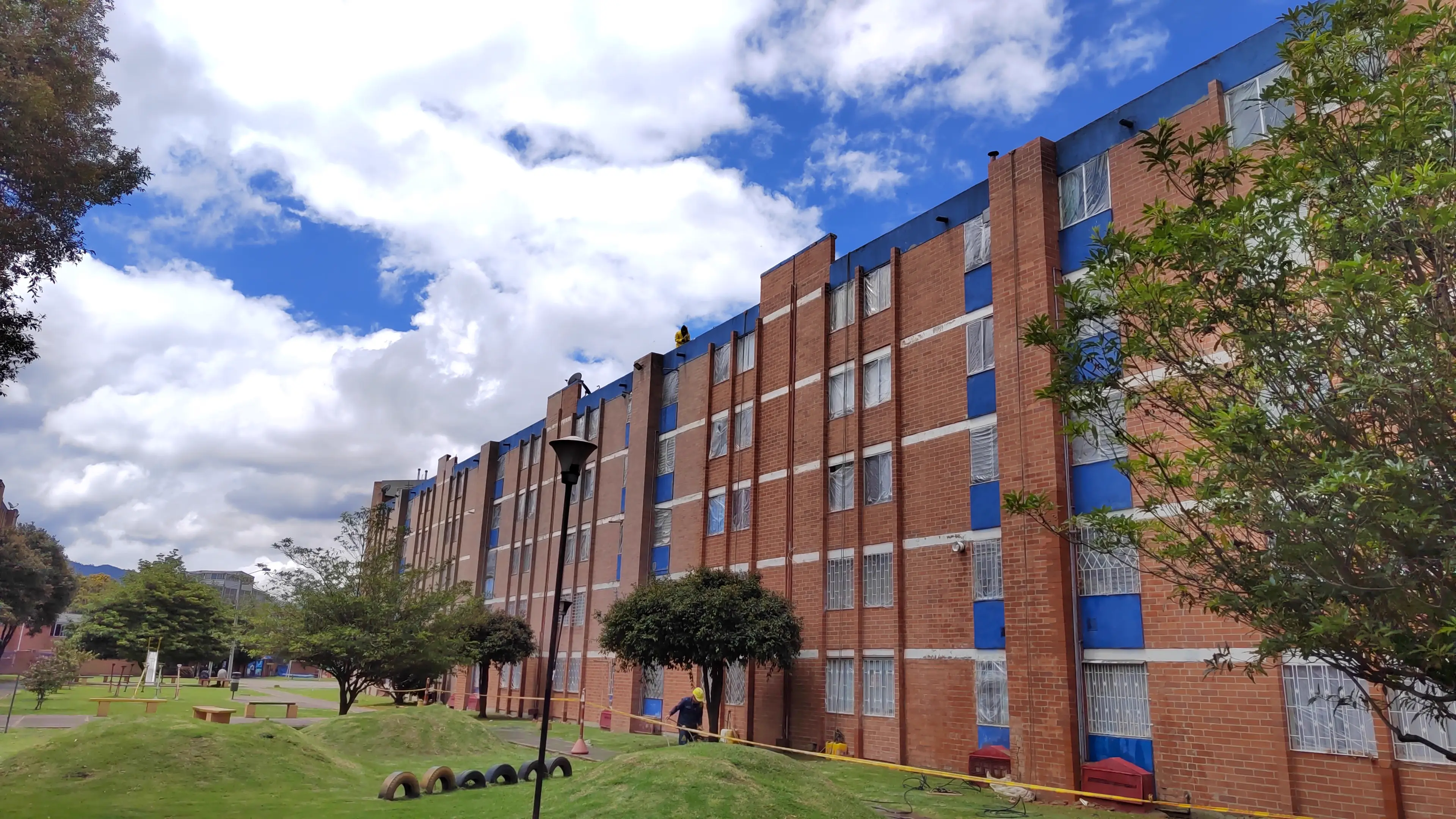 Conjunto Residencial Granada Norte - Vista General de la Obra